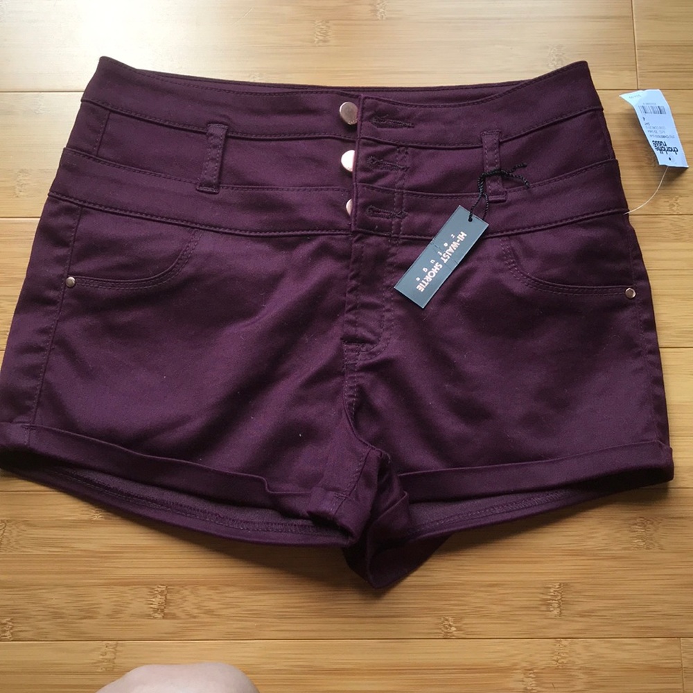 Hi waisted shorts